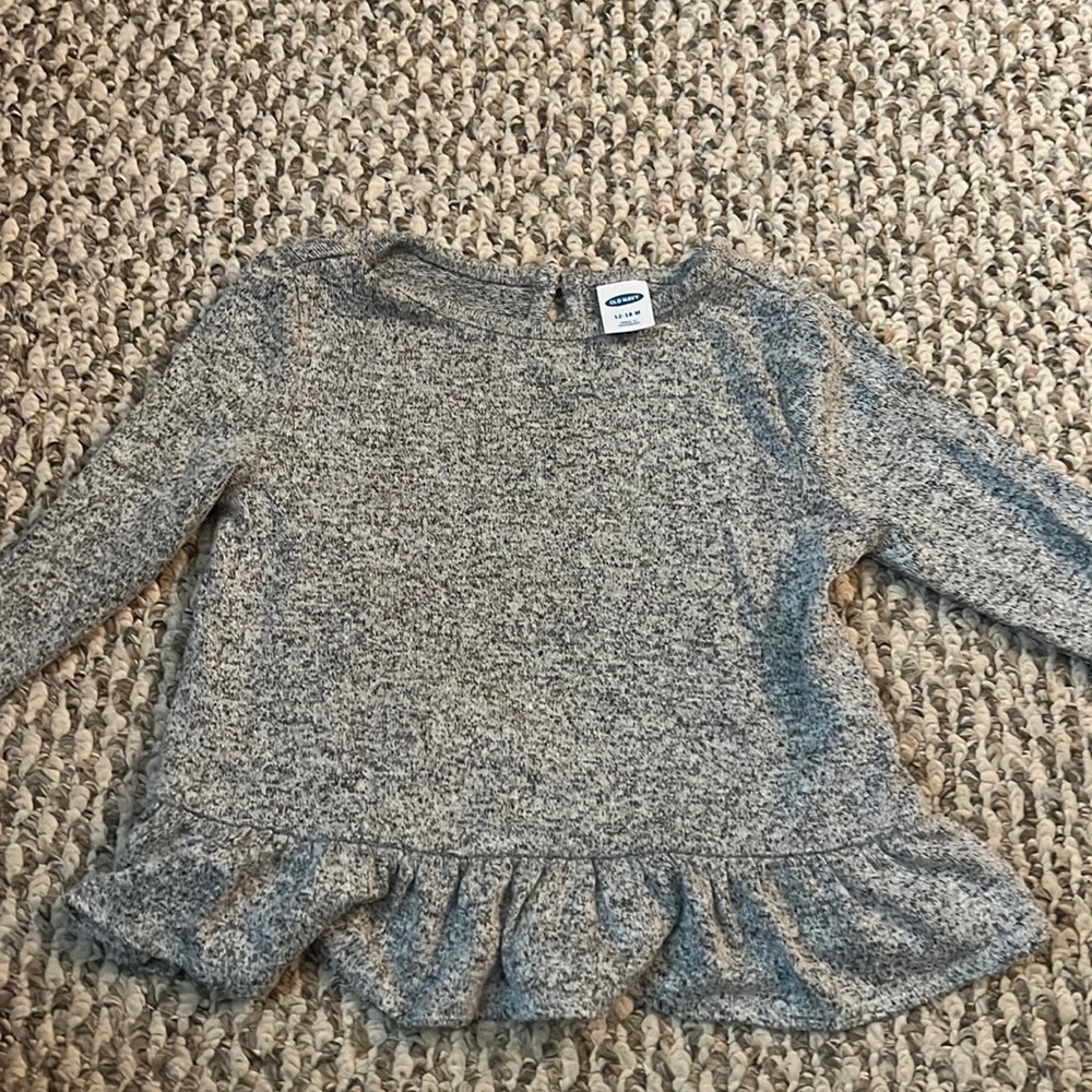 12-18 month super soft gray long sleeve shirt from old navy.